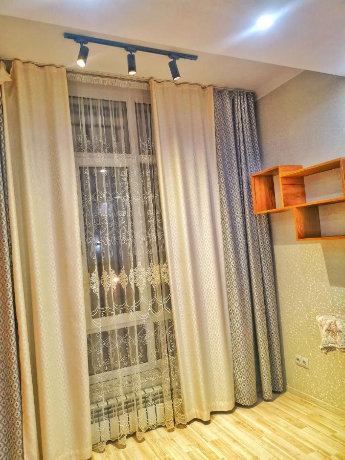Central Apartment Бишкек Экстерьер фото