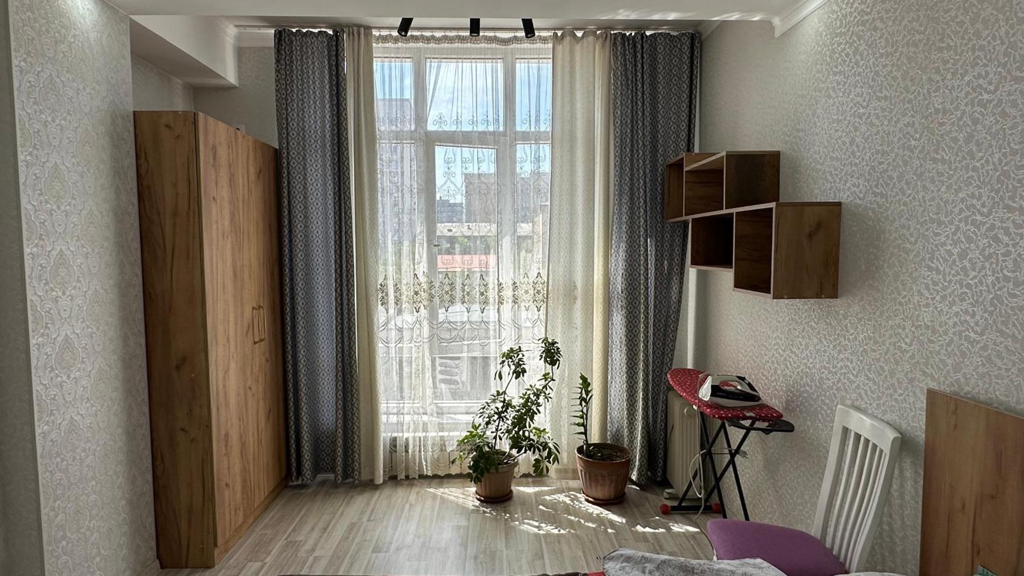 Central Apartment Бишкек Экстерьер фото